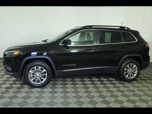 Used 2022 Jeep Cherokee Latitude Lux AWD/4WD image 5