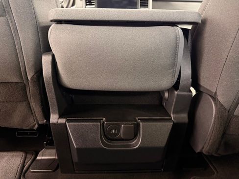 Used 2025 Ford F150 XLT w/ Equipment Group 301A Standard image 21