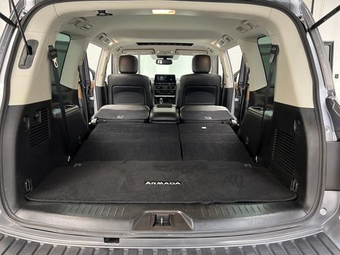 Used 2023 Nissan Armada SL w/ Captain's Chairs Package image 35
