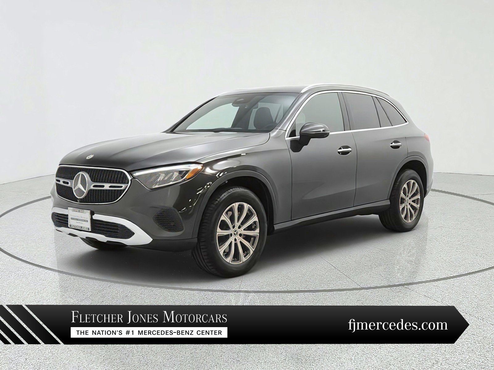 Certified 2026 Mercedes-Benz GLC 300 image 1