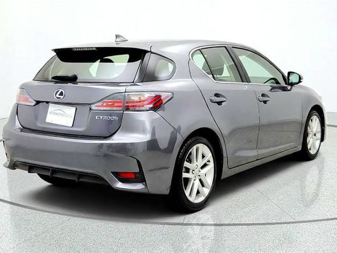 Used 2016 Lexus CT 200h w/ Seat Comfort Package FWD image 5
