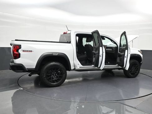 Used 2023 Chevrolet Colorado Trail Boss w/ Advanced Trailering Package AWD/4WD image 36