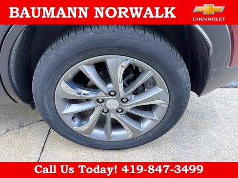 Used 2023 Buick Encore GX Essence w/ Experience Buick Package AWD/4WD image 18