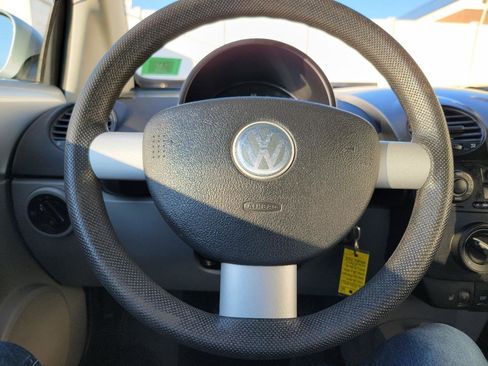 Used 2004 Volkswagen Beetle GLS FWD image 38