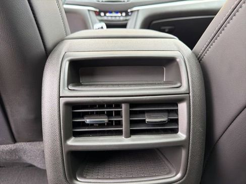 Certified 2025 Cadillac XT5 Premium Luxury image 19