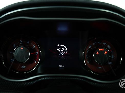 Used 2022 Dodge Challenger SRT Hellcat w/ Plus Package image 12