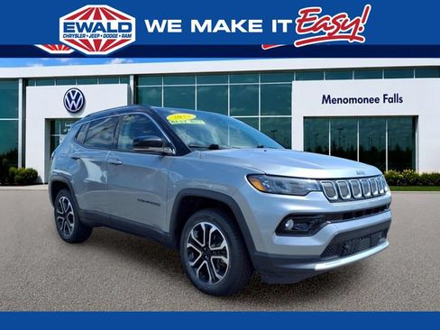 Used 2022 Jeep Compass Limited AWD/4WD image 1