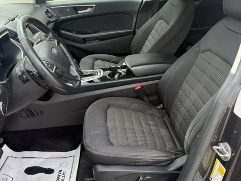 Used 2017 Ford Edge SEL AWD/4WD image 9