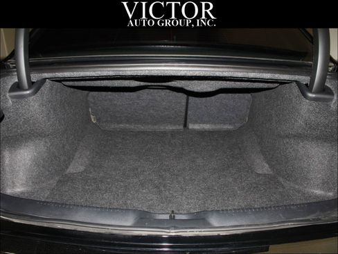 Used 2012 Chrysler 300 Limited RWD image 29