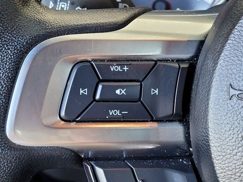 Used 2022 Ford Mustang Coupe RWD image 31