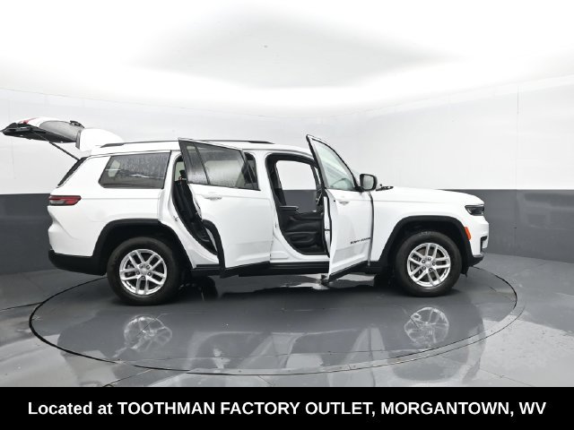 Used 2023 Jeep Grand Cherokee L Laredo AWD/4WD image 28