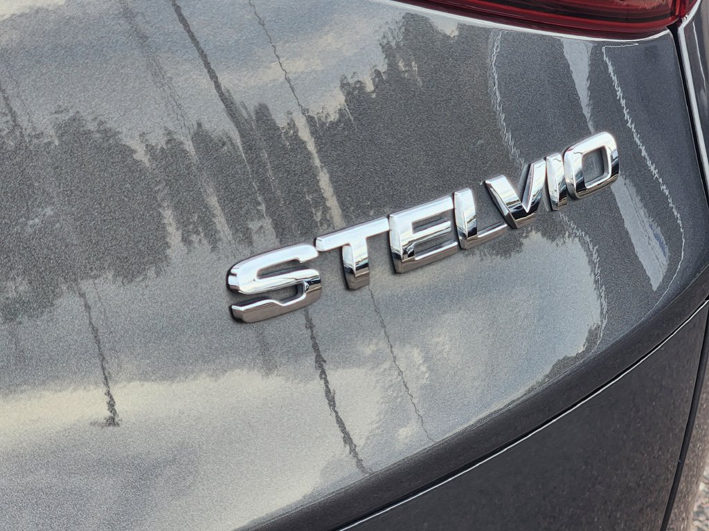 Used 2019 Alfa Romeo Stelvio Ti AWD/4WD image 31