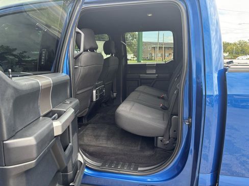 Used 2017 Ford F150 XLT w/ Equipment Group 302A Luxury AWD/4WD image 13
