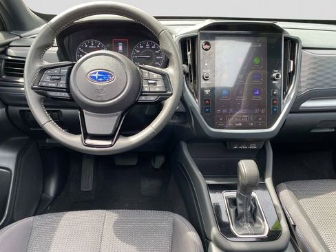 Certified 2025 Subaru Forester Premium AWD/4WD image 11