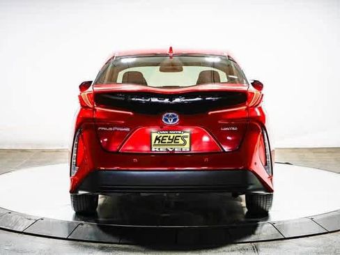 Certified 2021 Toyota Prius Prime Limited image 5
