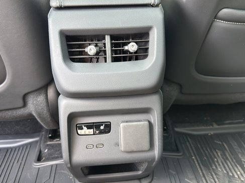 Certified 2025 Cadillac Optiq Sport 2 w/ LPO, Floor Liner Package AWD/4WD image 24