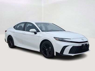 Used 2025 Toyota Camry SE