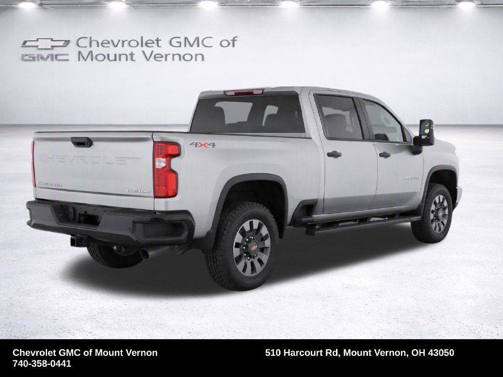 Used 2024 Chevrolet Silverado 2500 Custom AWD/4WD image 33