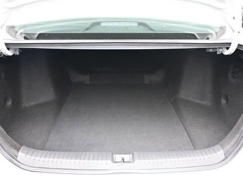 Used 2024 Honda Accord LX image 22