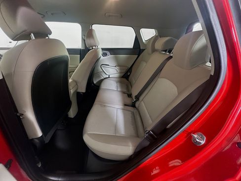 Used 2023 Kia Soul LX FWD image 26