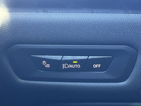 Used 2026 BMW X6 xDrive40i image 15