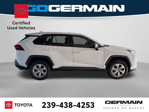 Used 2024 Toyota RAV4 LE image 8