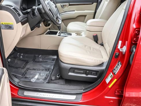 Used 2011 Hyundai Santa Fe Limited image 18