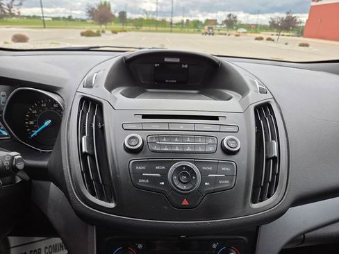 Used 2017 Ford Escape SE AWD/4WD image 25