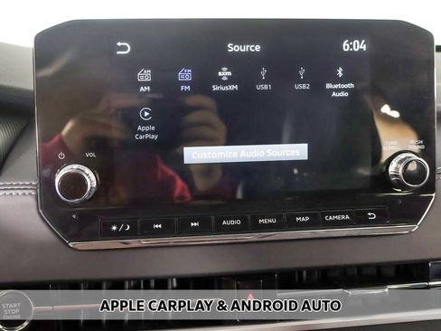 Used 2024 Mitsubishi Outlander SE image 9