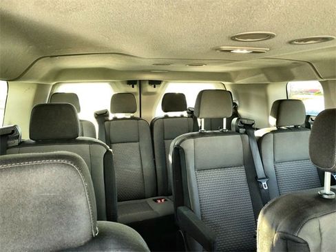 Used 2024 Ford Transit 350 XLT image 27