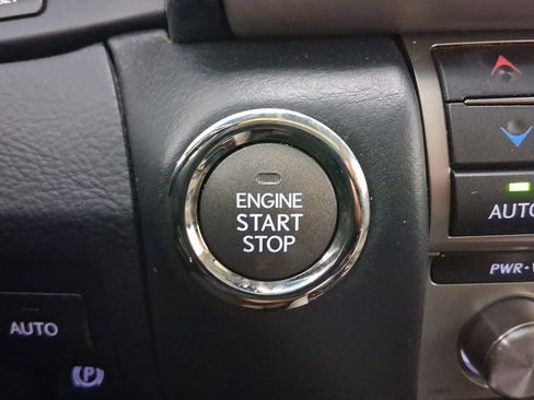 Used 2014 Lexus LS 460 image 22