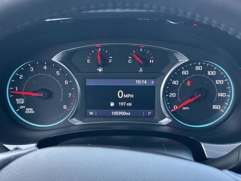 Used 2020 Chevrolet Traverse LT FWD image 28