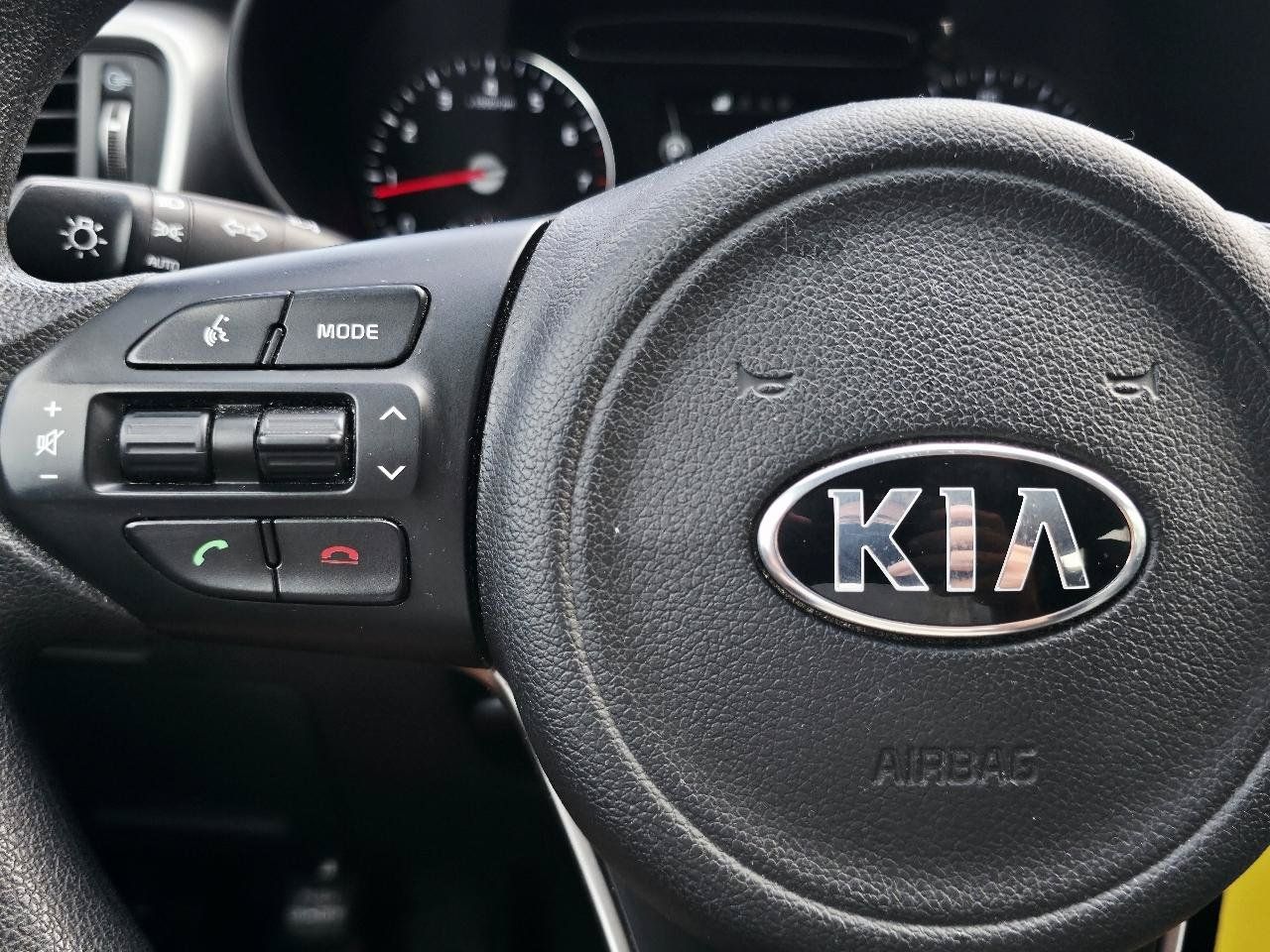 Used 2017 Kia Sorento AWD image 29