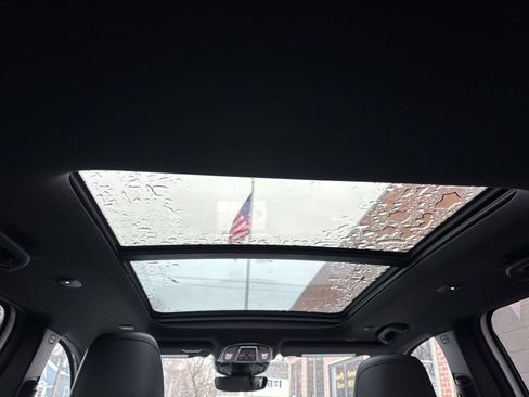 New 2026 Jeep Cherokee Overland image 6