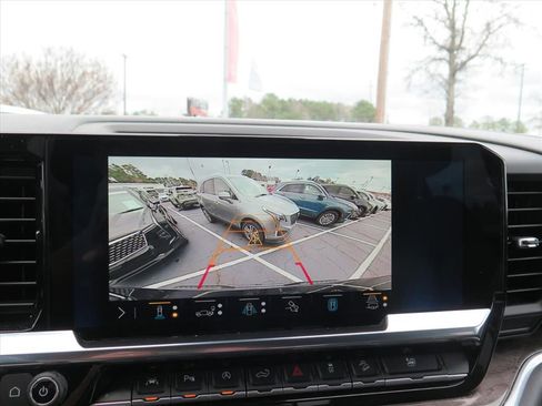 Used 2023 Chevrolet Silverado 1500 LTZ image 12