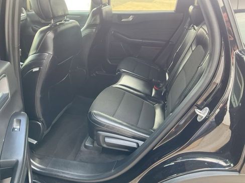 Used 2024 Ford Escape SE FWD image 23