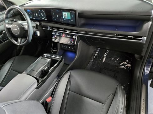 Used 2025 Hyundai Tucson Limited image 24