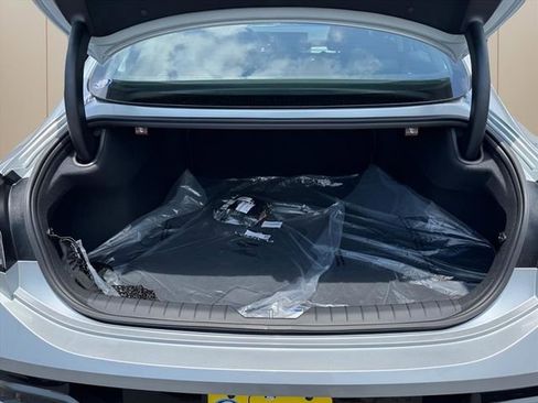 Certified 2025 Hyundai Sonata SEL image 12