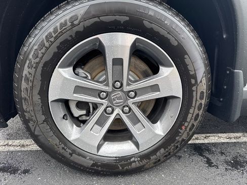 New 2025 Honda Pilot EX-L image 15