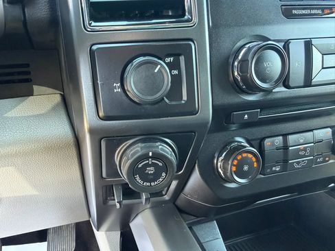 Used 2018 Ford F150 XLT w/ Equipment Group 301A Mid RWD image 19