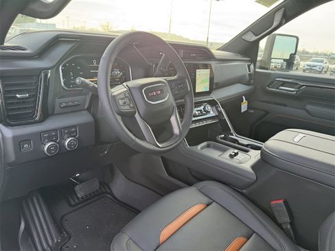 New 2026 GMC Sierra 3500 AT4 w/ AT4 Premium Plus Package image 18