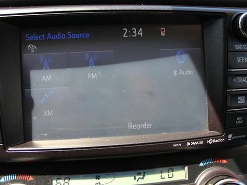 Used 2017 Toyota RAV4 XLE w/ Carpet Mat Package FWD image 11