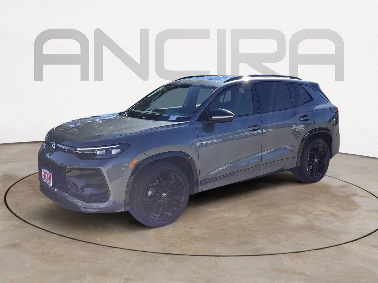 New 2026 Volkswagen Tiguan SE R-Line FWD image 4