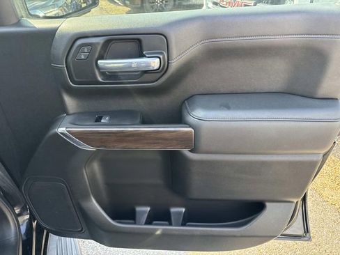 Used 2021 GMC Sierra 1500 SLT image 17