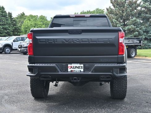 Used 2025 Chevrolet Silverado 1500 RST AWD/4WD image 9