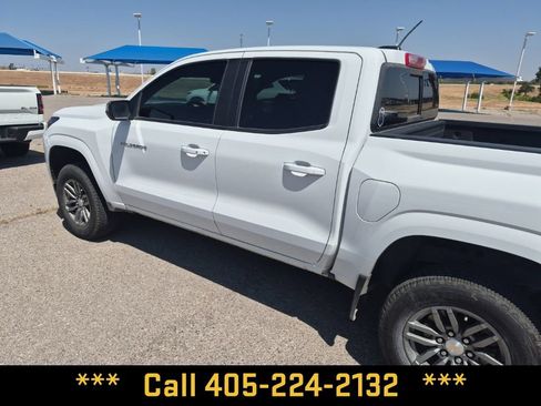 Used 2024 Chevrolet Colorado LT w/ LT Convenience Package II RWD image 10