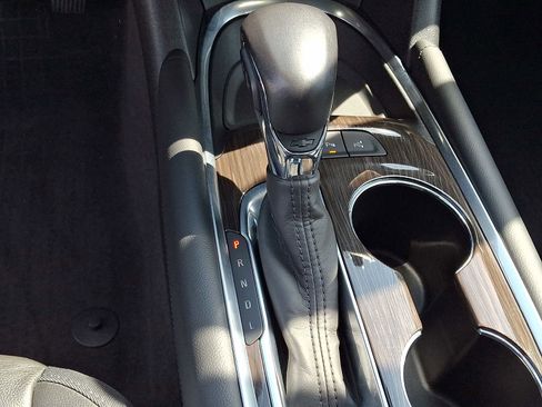 Used 2021 Chevrolet Malibu Premier image 16