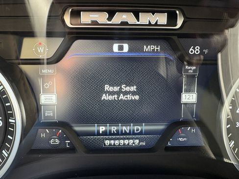 Used 2024 RAM 2500 Big Horn w/ Night Edition image 23