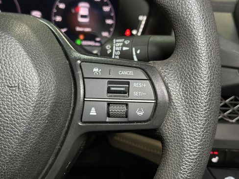 Certified 2023 Honda Accord EX image 26