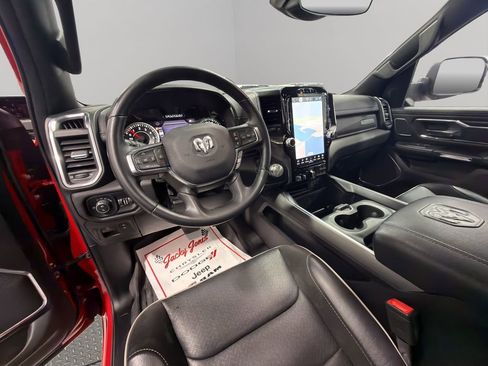 Used 2024 RAM 1500 Laramie image 6